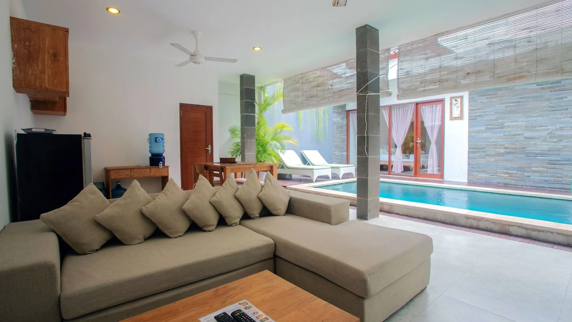 Villa Canish Seminyak   Seminyak (Bali)